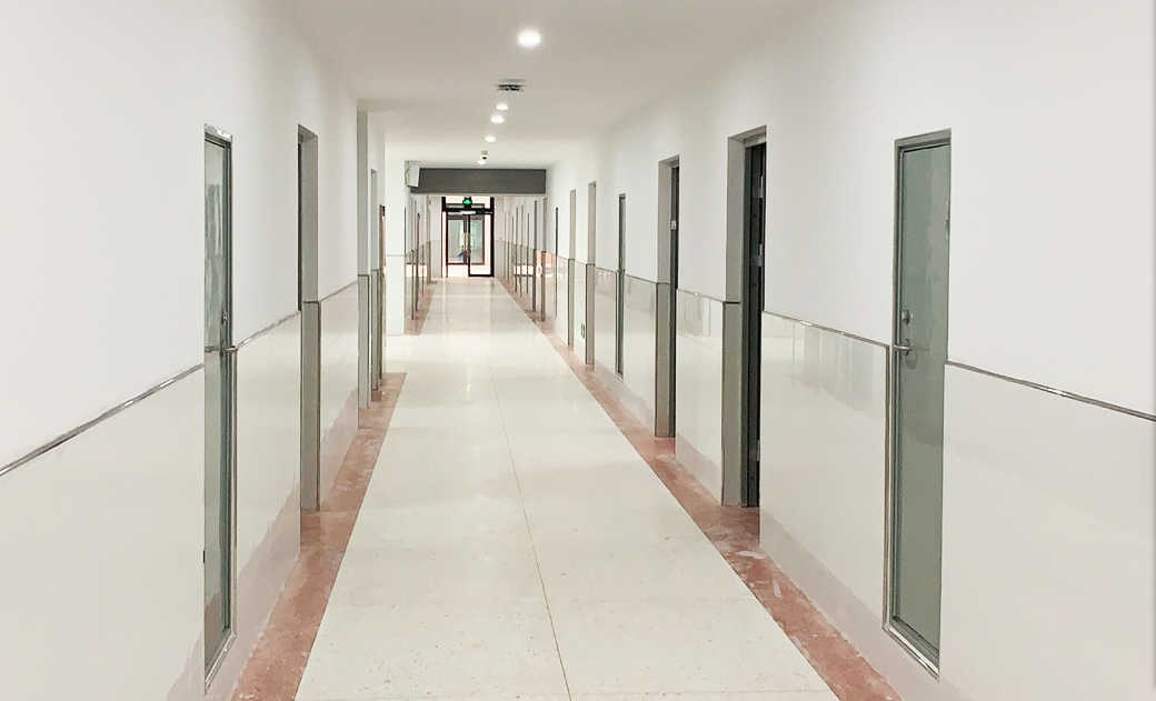 平博在线官网建设集团三天完成建邺区河西一中项目隔离区改建
